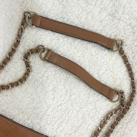 Tory Burch Marion Saddle Bag - Picture 3 of 6